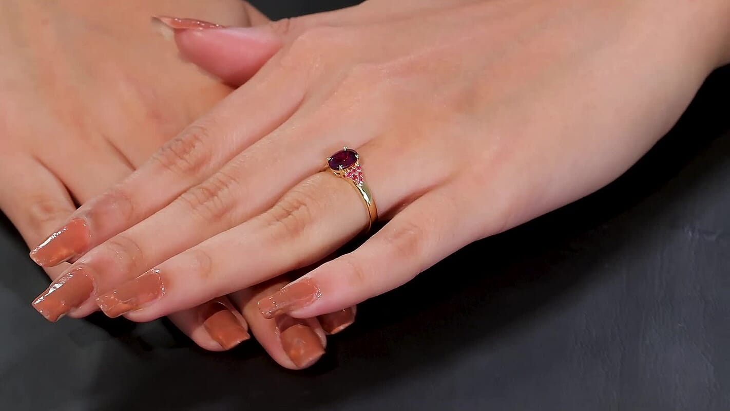 Certified & Appraised Luxoro AAA Radiant Ember Garnet and Padparadscha Sapphire 1.65 ctw Ring in 10K Yellow Gold (Del. in 10-12 Days)