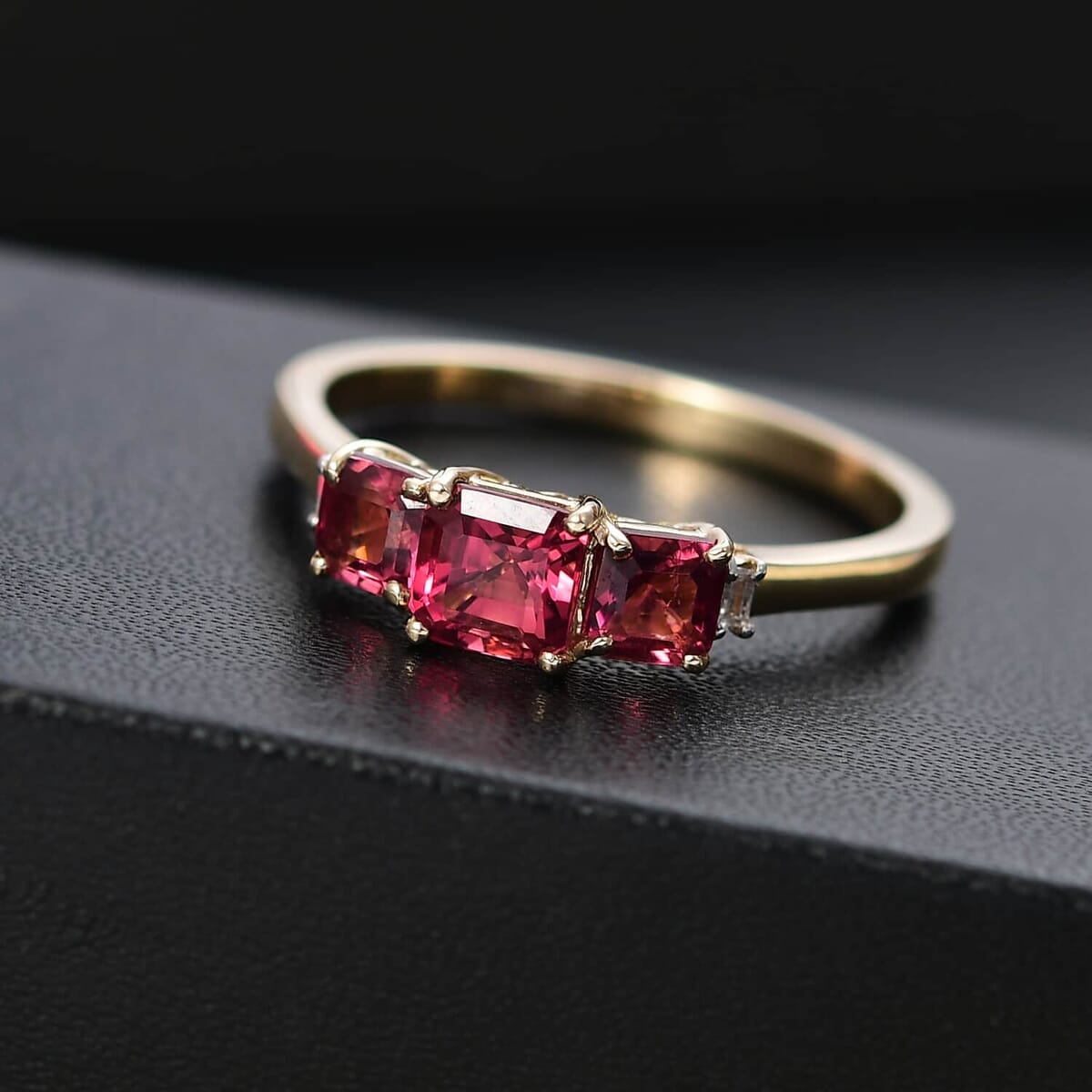 Certified & Appraised Luxoro AAA Asscher Cut Ouro Fino Rubellite and I2 Diamond 1.50 ctw Ring in 10K Yellow Gold (Size 5.0) image number 1
