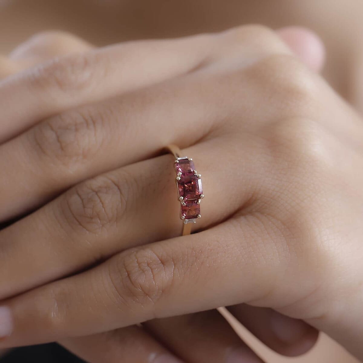 Certified & Appraised Luxoro AAA Asscher Cut Ouro Fino Rubellite and I2 Diamond 1.50 ctw Ring in 10K Yellow Gold (Size 5.0) image number 2