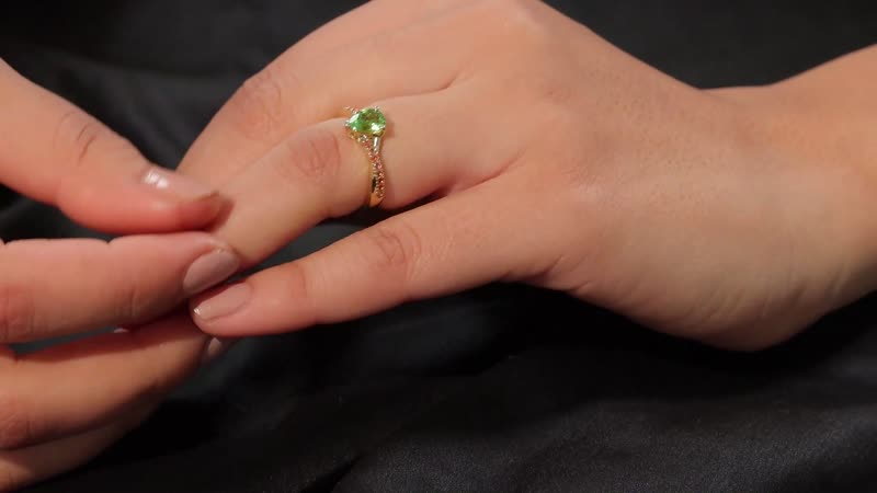 Certified & Appraised Luxoro AAA Natural Calabar Green Tourmaline and Padparadscha Sapphire 1.30 ctw Ring in 10K Yellow Gold