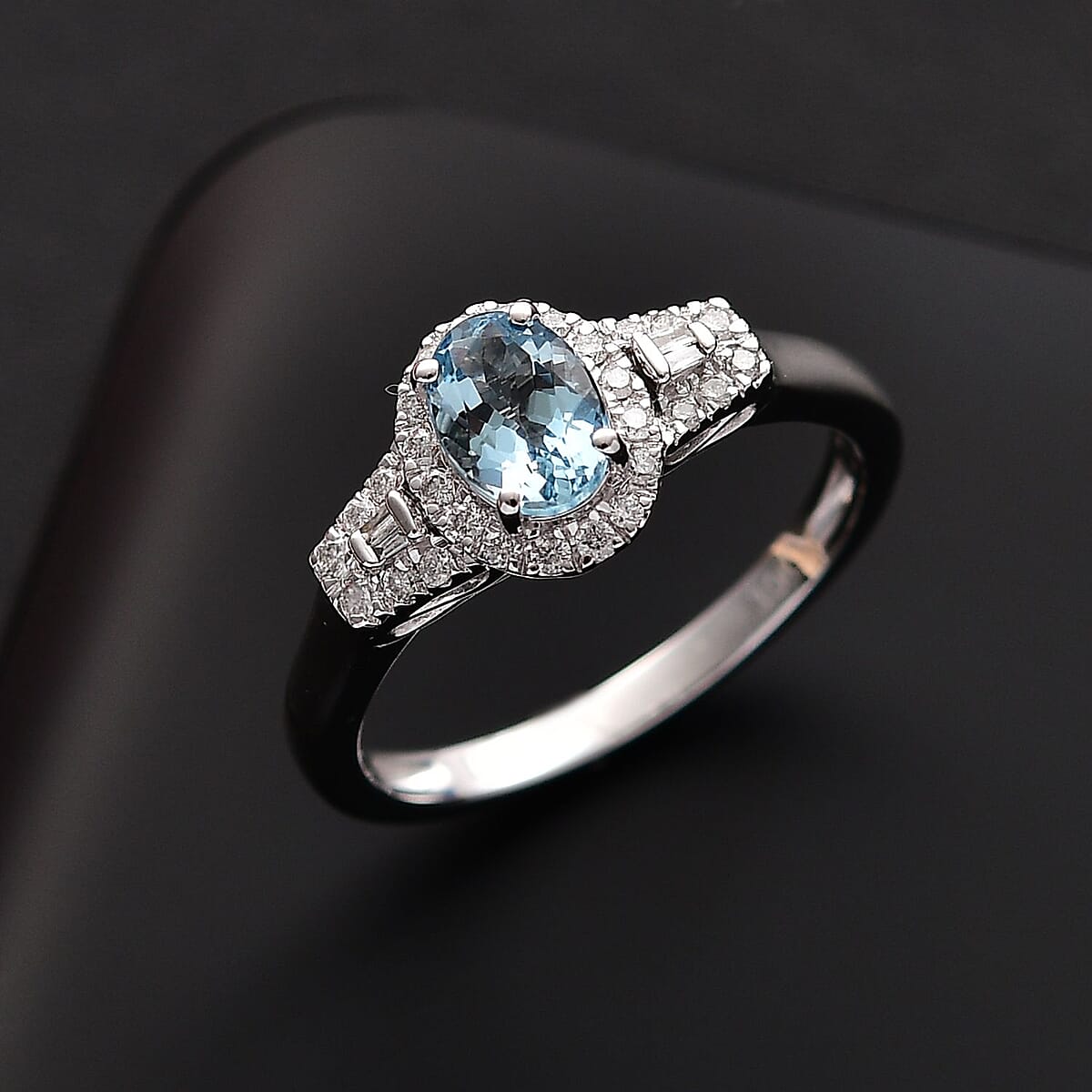 Luxoro AAA Santa Maria Aquamarine and Diamond I2 1.10 ctw Ring in 10K White Gold (Size 8.0) image number 1