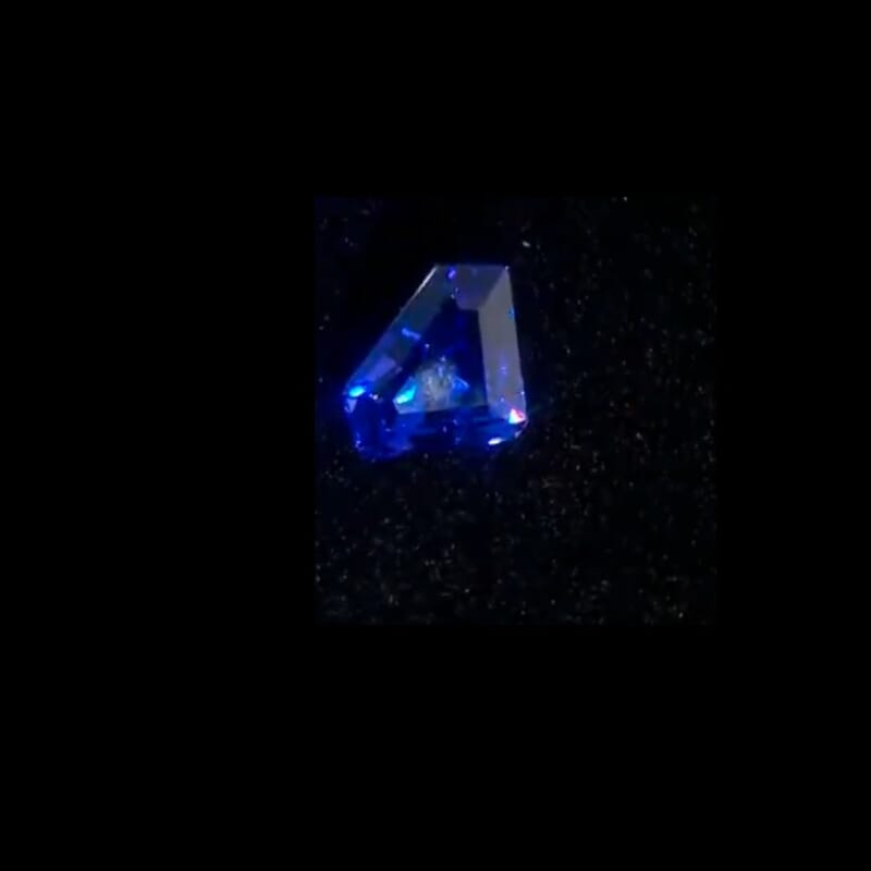 Certified and Appraised AAAA Vivid Tanzanite (Fancy Free Size) 7.00 ctw