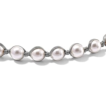 White Shell Pearl - Product card gallery slide 4 (10177761444153)