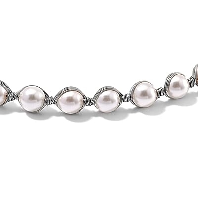 White Shell Pearl - Product card gallery slide 4 (10177761444153)