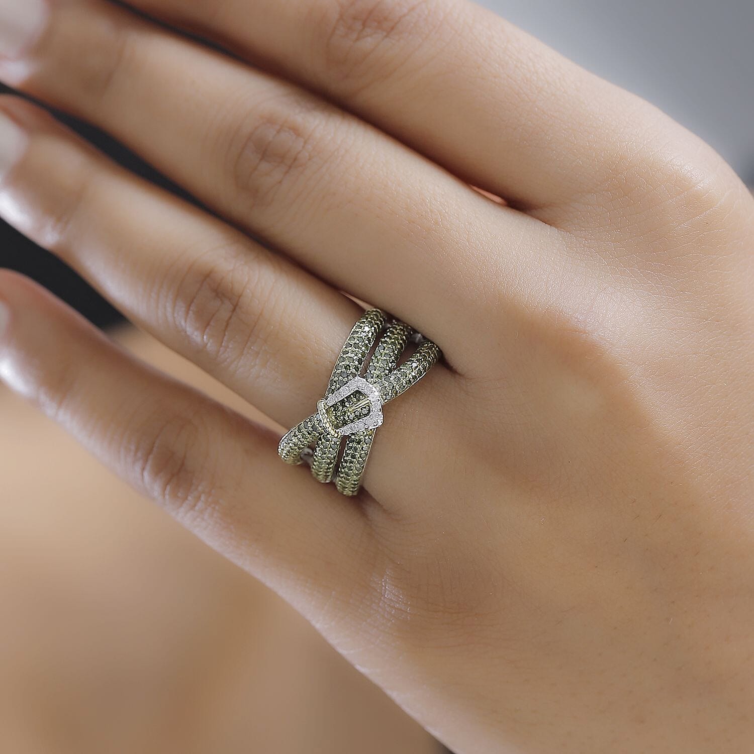 D'Joy Green and White Diamond 1.00 ctw Ring in Rhodium Over Sterling Silver (Size 7.0)