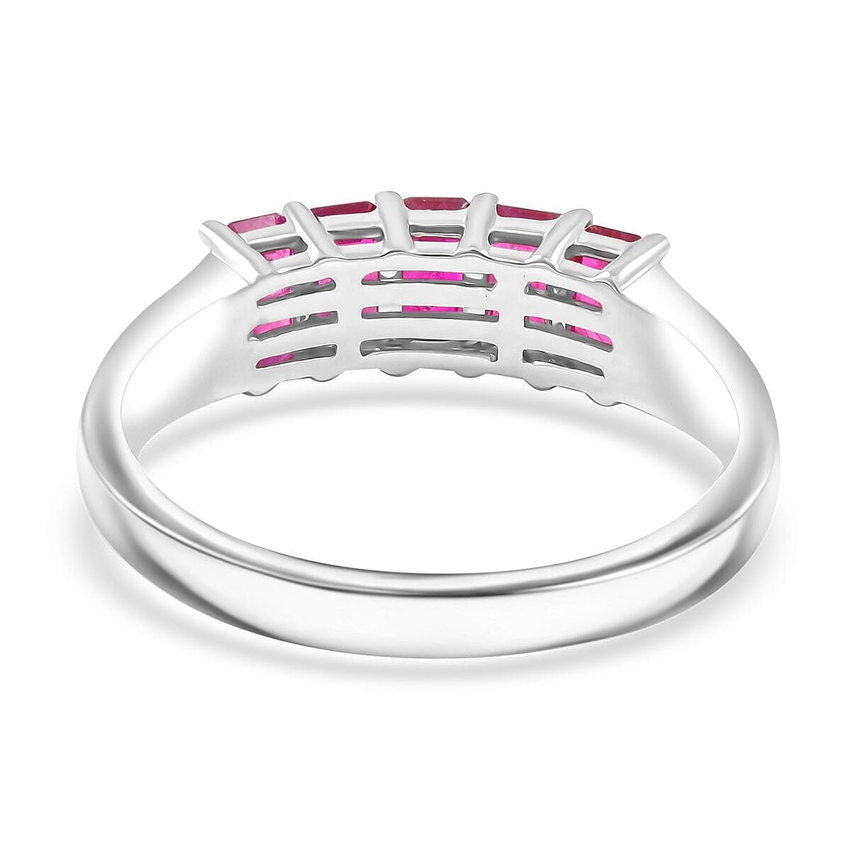 Certified & Appraised Luxoro AAA Mozambique Ruby and G-H I2 Diamond 1.55 ctw Ring in 14K White Gold (Size 9.5) image number 4