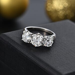 D'Joy Moissanite 2.90 ctw Trinity Ring in Rhodium Over Sterling Silver (Size 9.0)