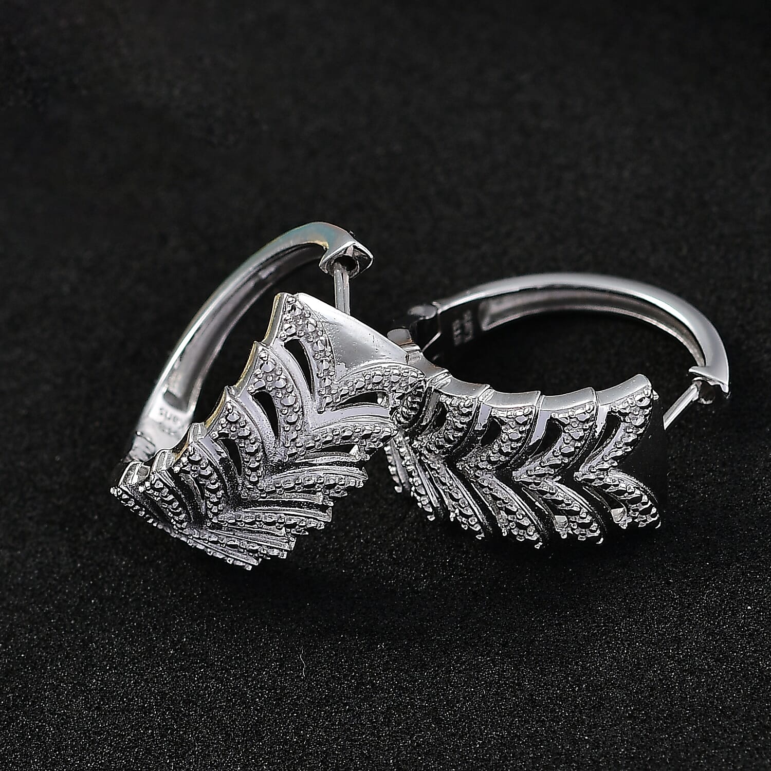 Silver - Product card gallery slide 2 (10145580351771)