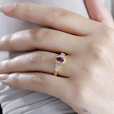 D'Joy AAA Radiant Ember Garnet, Yellow and White Diamond 0.75 ctw Victorian Halo Ring in 18K Vermeil Yellow Gold Over Sterling Silver (Size 10.0) (Del. In 10-12 Days)