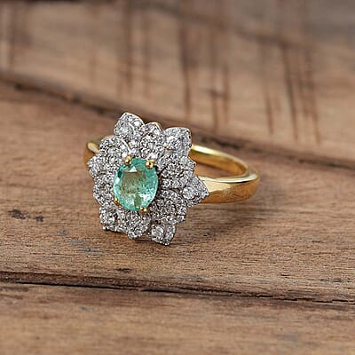 D'Joy Boyaca Colombian Emerald and Moissanite 1.10 ctw Bloom Ring in 18K Vermeil Yellow Gold Over Sterling Silver (Size 6.0)