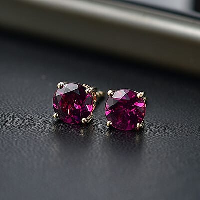 Certified & Appraised Luxoro AAA Radiant Ember Garnet 2.00 ctw Solitaire Stud Earrings in 10K Yellow Gold