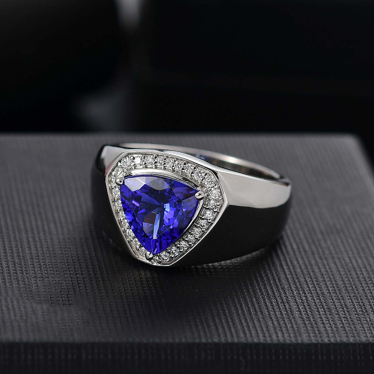 Certified & Appraised Rhapsody AAAA Tanzanite and E-F VS Diamond 3.10 ctw Shield Men's Ring in 950 Platinum (Size 11.0) 12.40 Grams image number 1