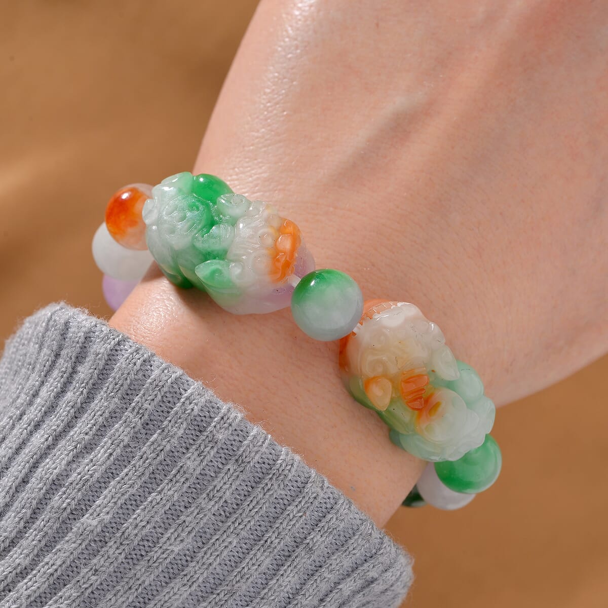 Multi Jade (D) 230.00 ctw Carved Pixiu and Beaded Stretch Bracelet image number 1