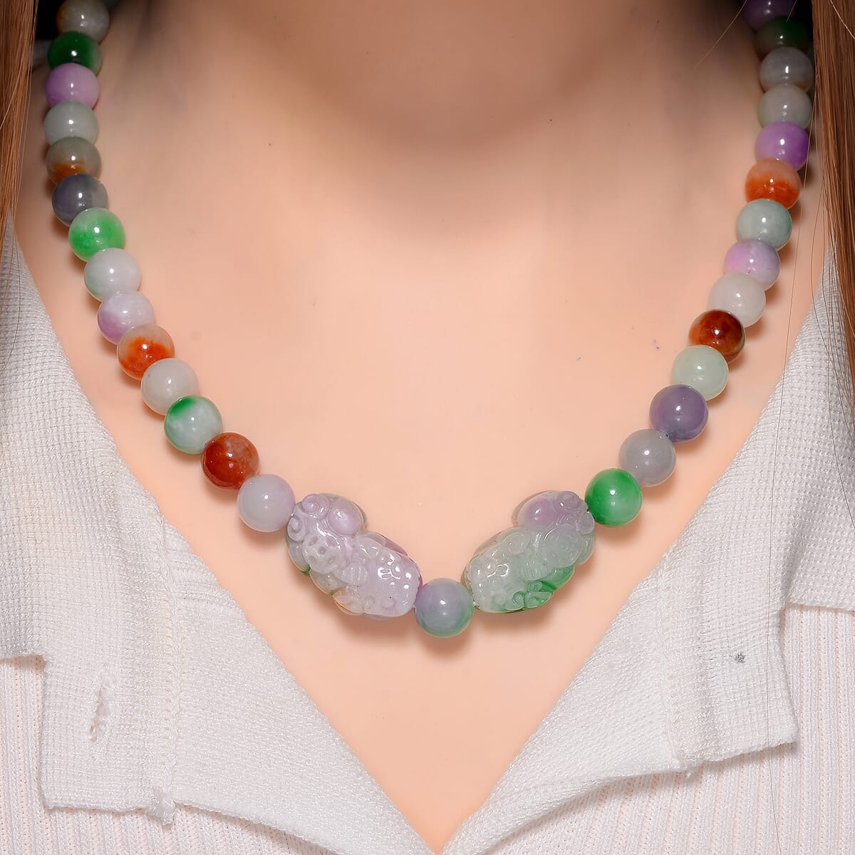 Multi Jade (D) 490.00 ctw Carved Pixiu with Beaded Necklace in Rhodium Over Sterling Silver 20 Inches image number 1