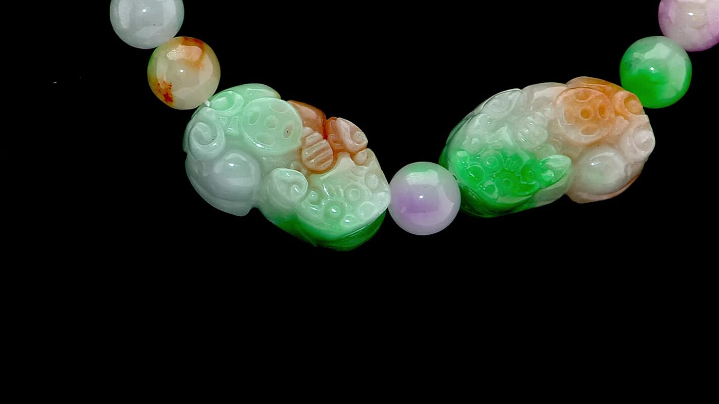 Multi Jade (D) 490.00 ctw Carved Pixiu with Beaded Necklace in Rhodium Over Sterling Silver 20 Inches