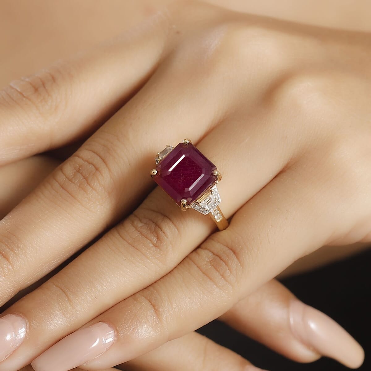 Premium Niassa Ruby (FF) and White Zircon 14.30 ctw Majestic Empress Ring in 18K Vermeil Yellow Gold Over Sterling Silver (Size 8.0) image number 2
