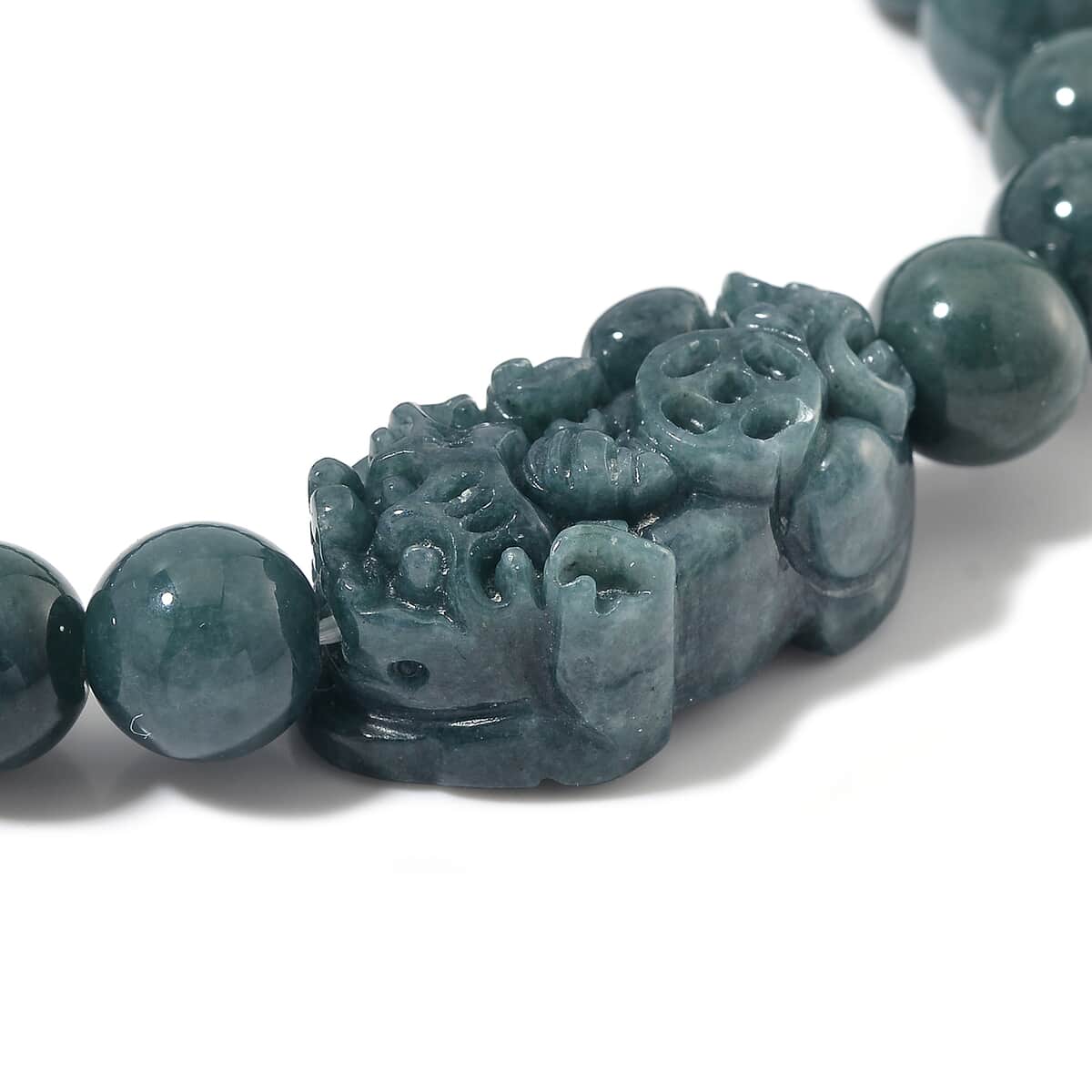 Natural Olmec Jadeite 200.00 ctw Carved Pixiu and Beaded Stretch Bracelet image number 4