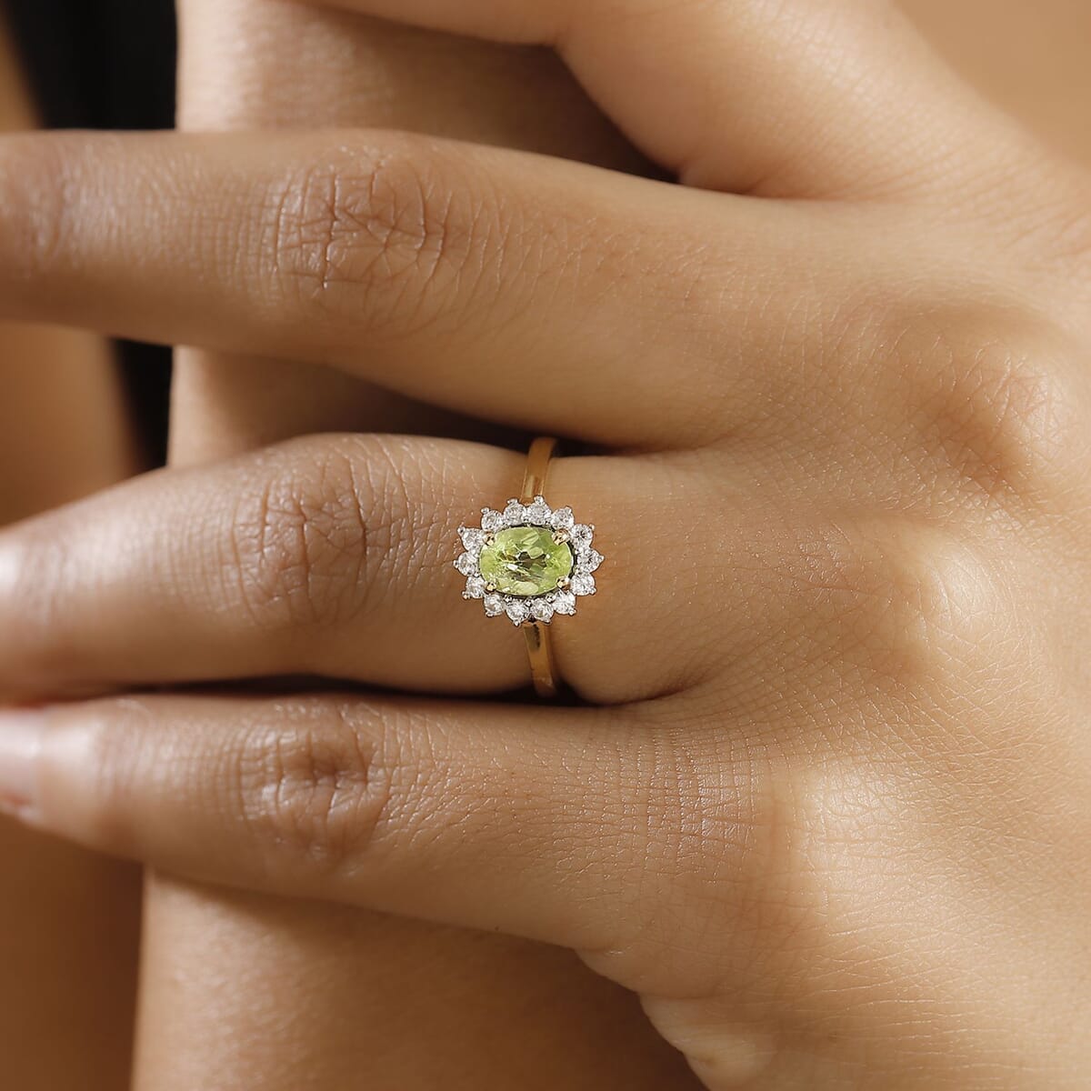 Peridot and White Zircon 1.30 ctw Ring in 18K Vermeil Yellow Gold Over Sterling Silver (Size 5.0) image number 2