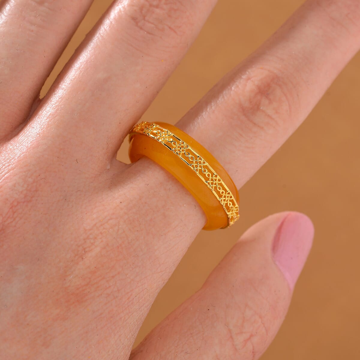 Yellow Jade (D) 26.75 ctw Ruyi Knot Band Ring in 18K Vermeil Yellow Gold Over Sterling Silver (Size 6.0) image number 1