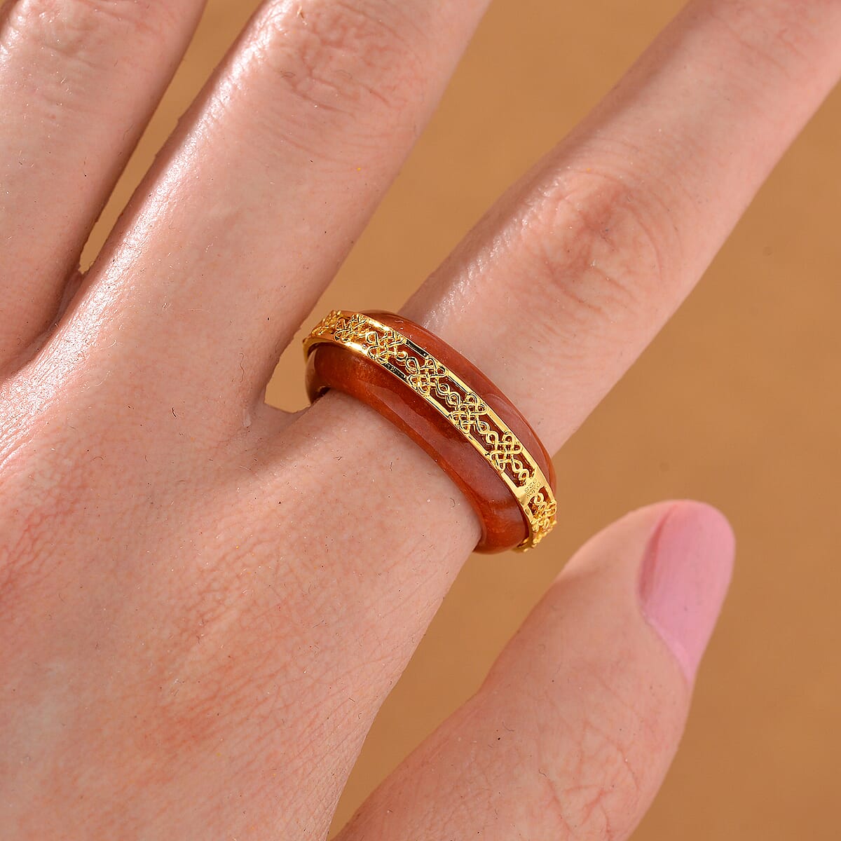 Red Jade (D) 26.75 ctw Ruyi Knot Band Ring in 18K Vermeil Yellow Gold Over Sterling Silver (Size 7.0) image number 1