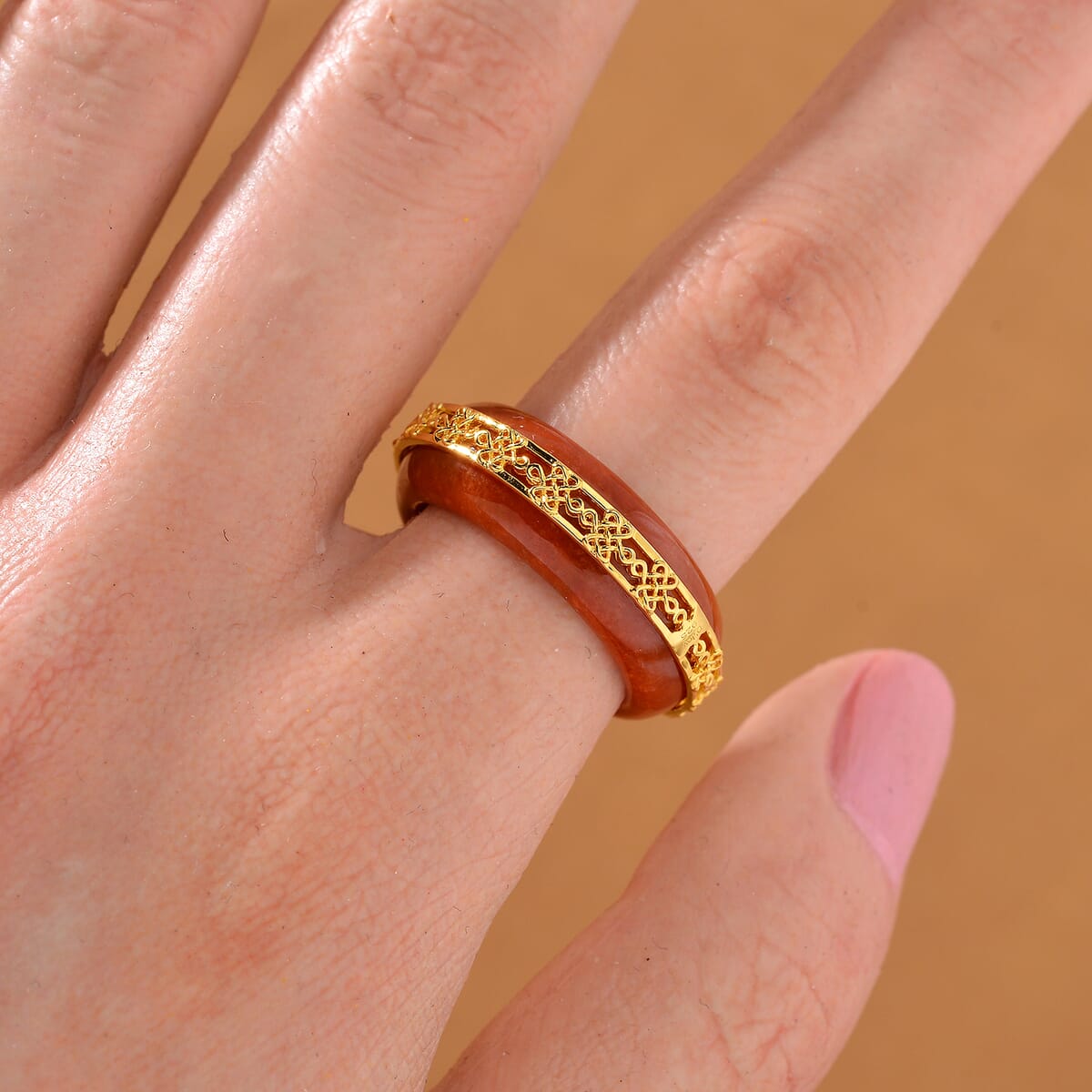 Red Jade (D) 26.75 ctw Ruyi Knot Band Ring in 18K Vermeil Yellow Gold Over Sterling Silver (Size 8.0) image number 1