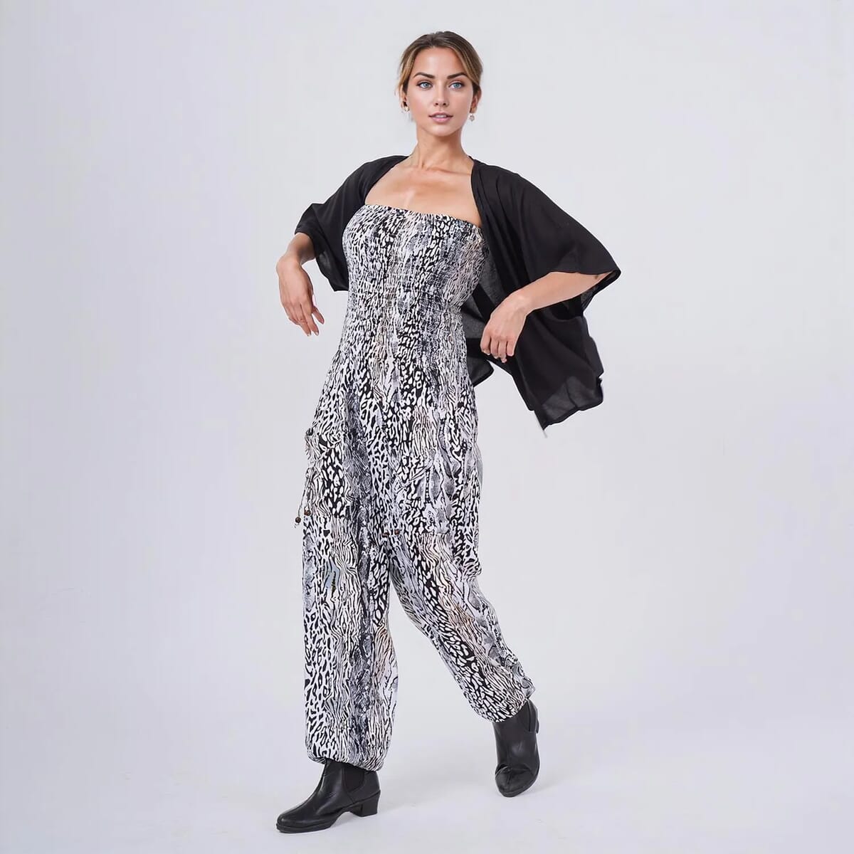 Tamsy Neutral Animal Smocked Jumpsuit with Black Kimono Set - One Size Fits Most image number 3