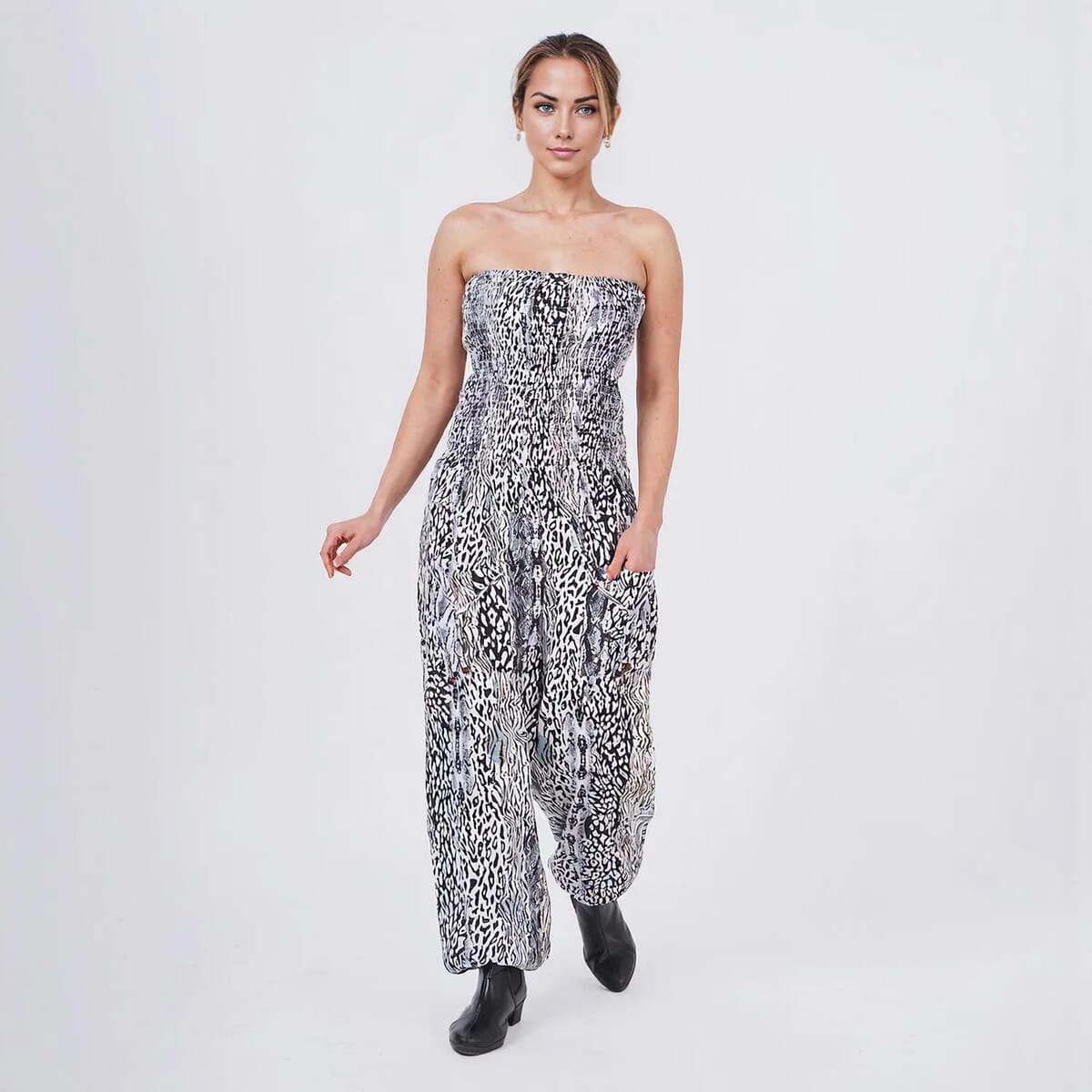 Tamsy Neutral Animal Smocked Jumpsuit with Black Kimono Set - One Size Fits Most image number 5