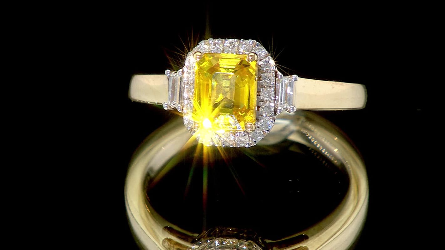 Certified & Appraised Luxoro 10K Yellow Gold AAA Madagascar Yellow Sapphire, Diamond (I2) (0.21 cts) Ring (Size 10.0) 1.31 ctw