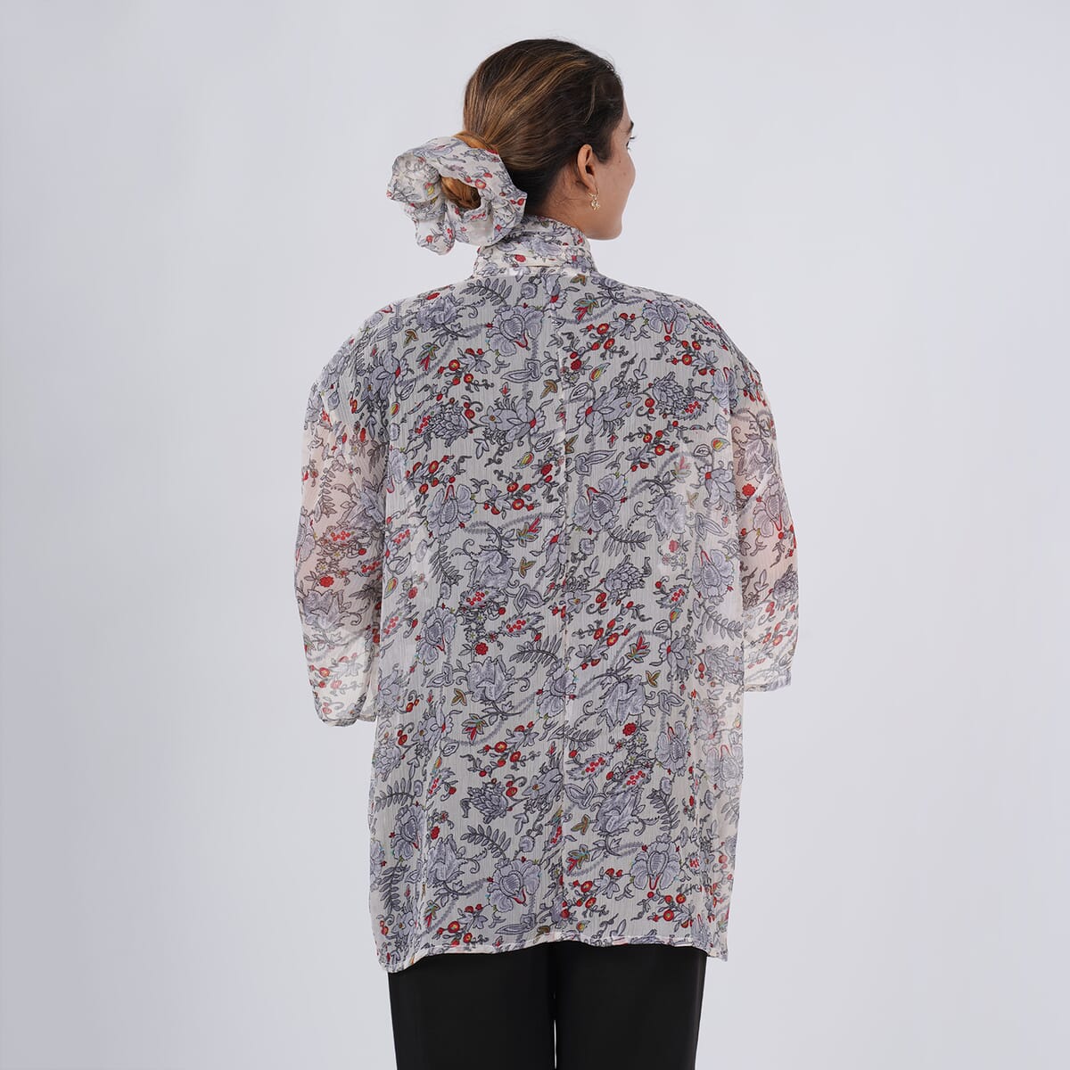Gray Floral Chiffon Kimono, Scarf, and Scrunchie Set - One Size Fits Most image number 4