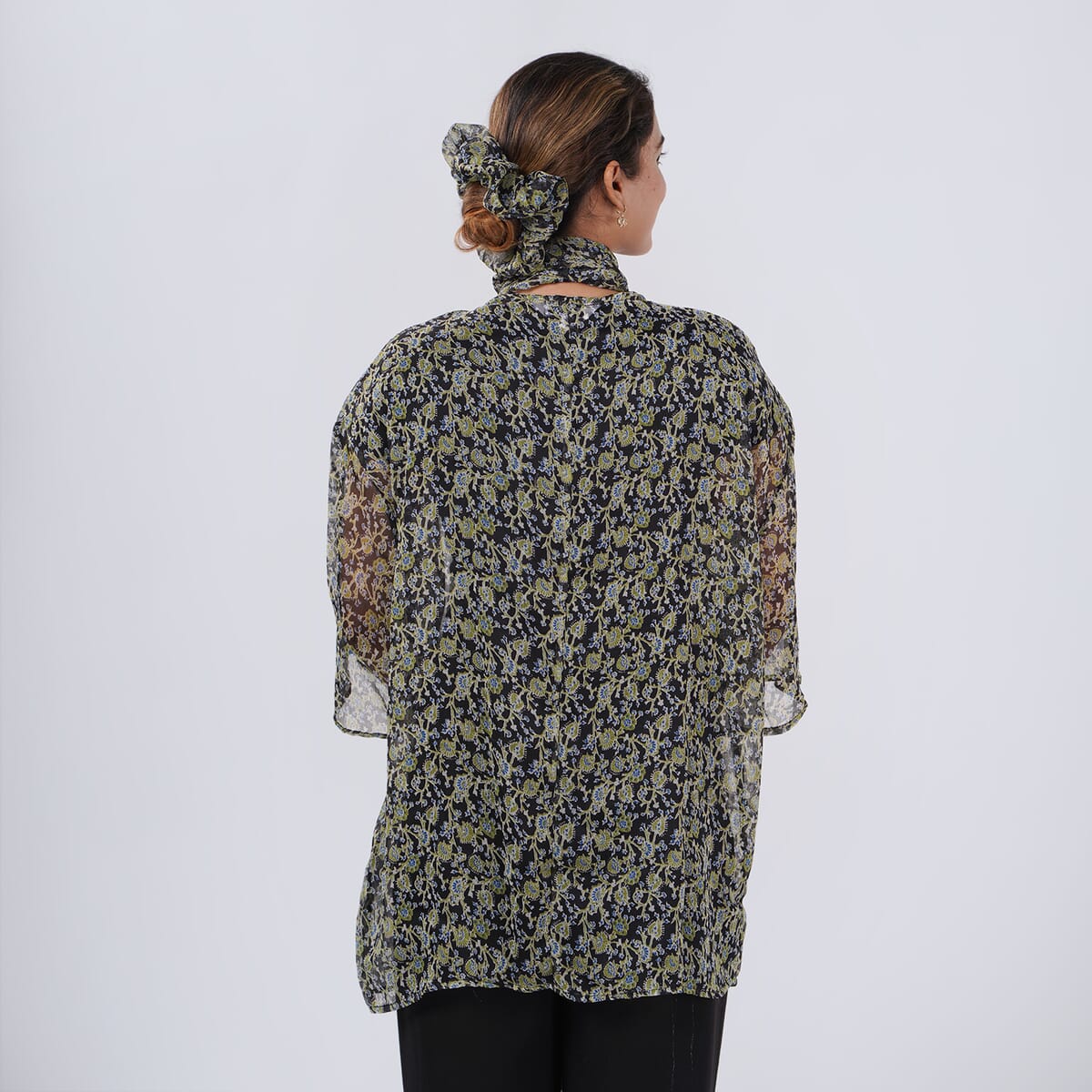 Green Dobby Floral Chiffon Kimono, Scarf, and Scrunchie Set - One Size Fits Most image number 3