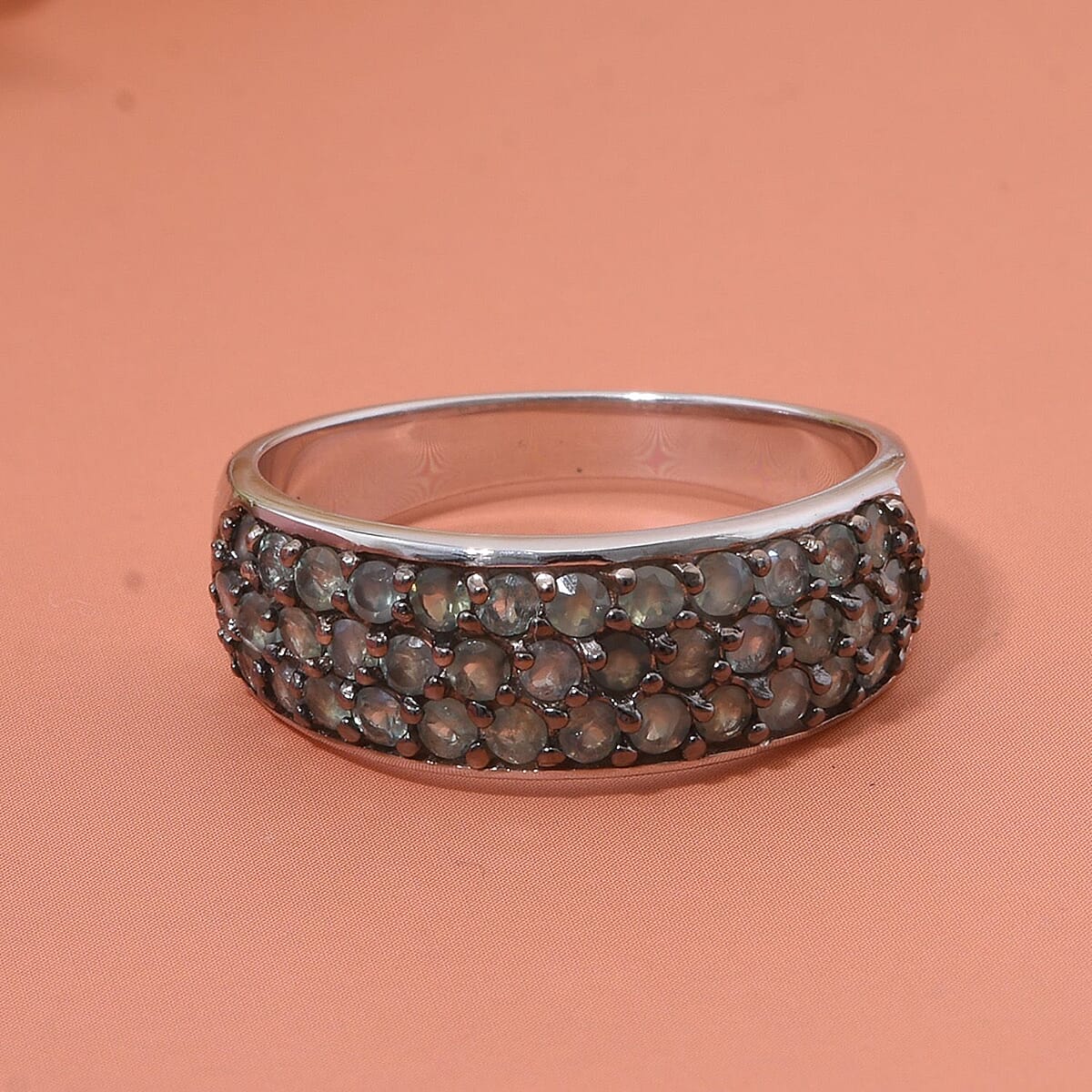 Narsipatnam Alexandrite 1.35 ctw Eclipse Band Eclipse Band Ring in Rhodium Over Sterling Silver (Size 8.0) image number 1