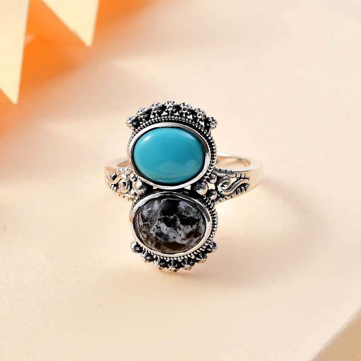 Artisan Crafted Sleeping Beauty Turquoise and White Buffalo 3.90 ctw Ring in Sterling Silver (Size 10.0) image number 1