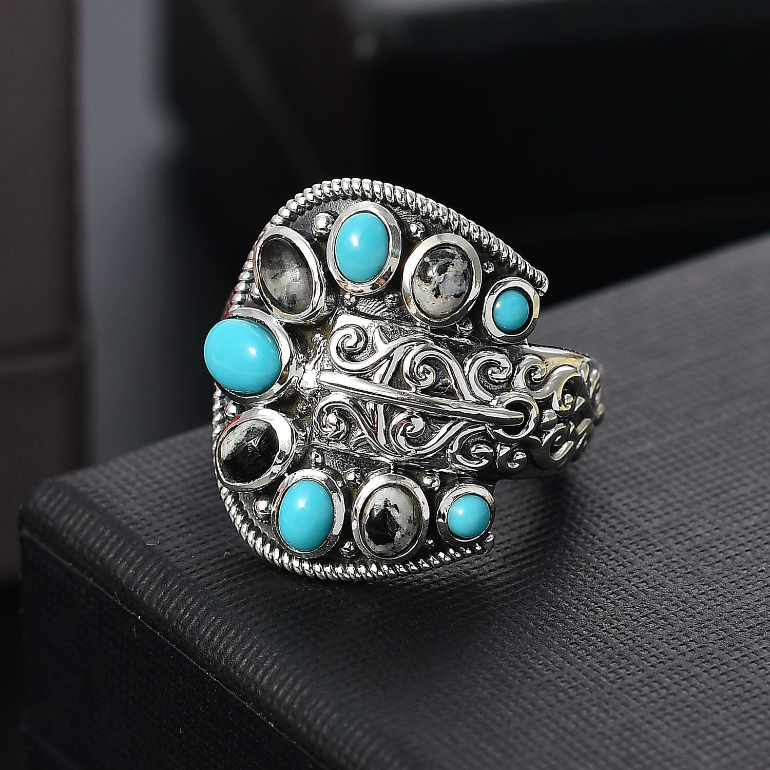 Artisan Crafted Lagoon Turquoise, White Buffalo Ring in Black Oxidized Sterling Silver (Size 7.0) 2.10 ctw