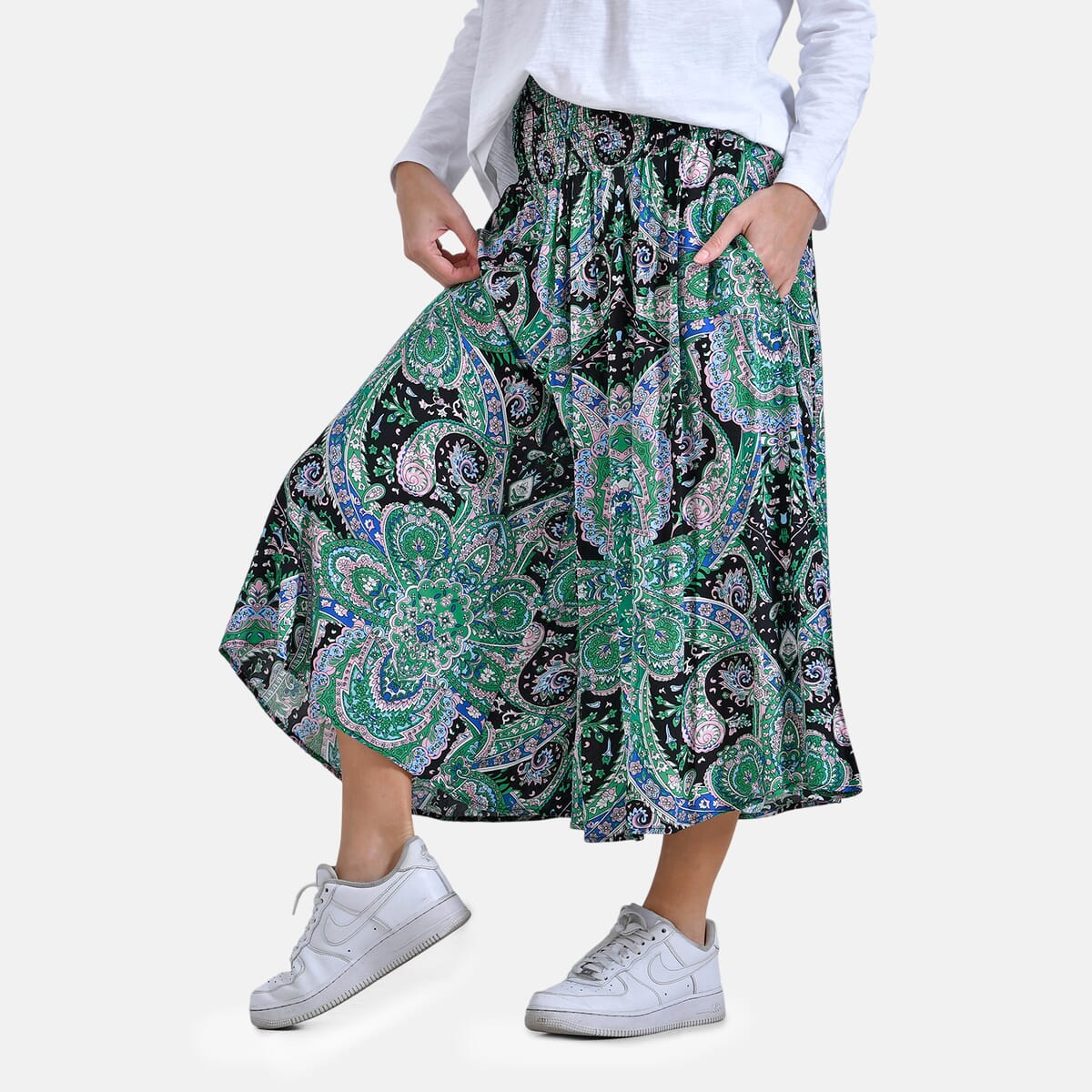 Green Paisley Wide Leg Culotte Smocked Stretch Pant with Pockets- One Size Fits Most image number 1