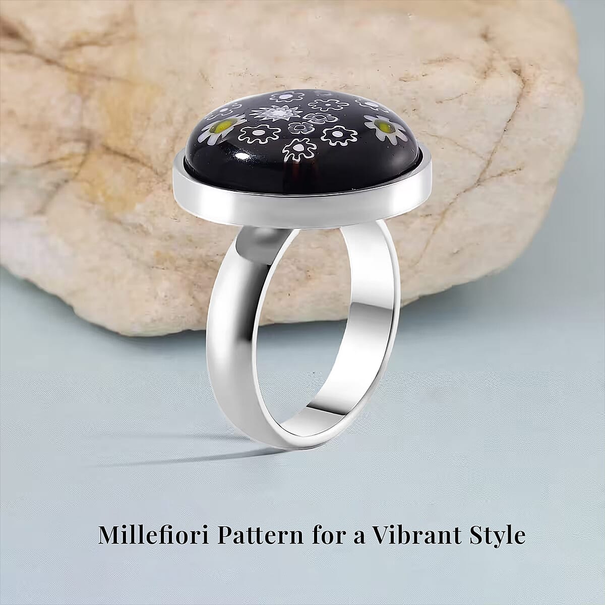 Black Murano Style Ring in Stainless Steel (Size 7.0) image number 2