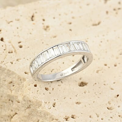 Luxuriant Lab Grown Diamond G SI 1.00 ctw Ring in Sterling Silver (Size 7.0)
