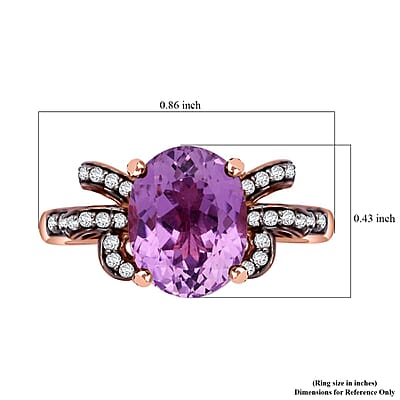 Patroke Kunzite and Moissanite 3.75 ctw Love Knot Ring in Vermeil Rose Gold Over Sterling Silver (Size 10.0)