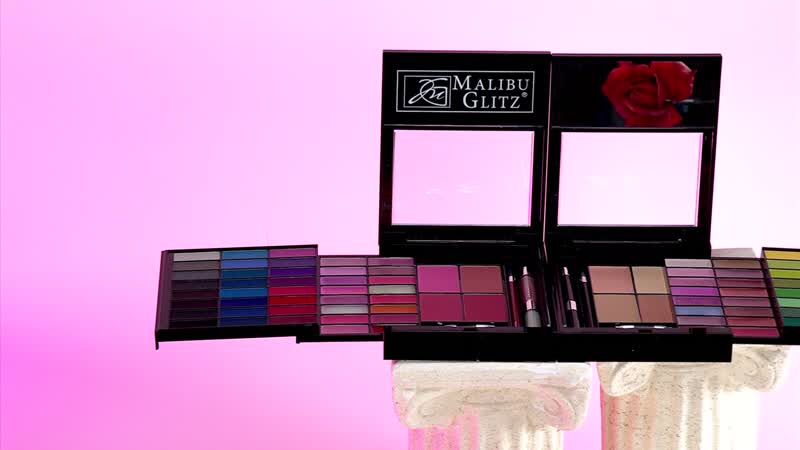 Closeout Malibu Glitz 94 Color Makeup Kit