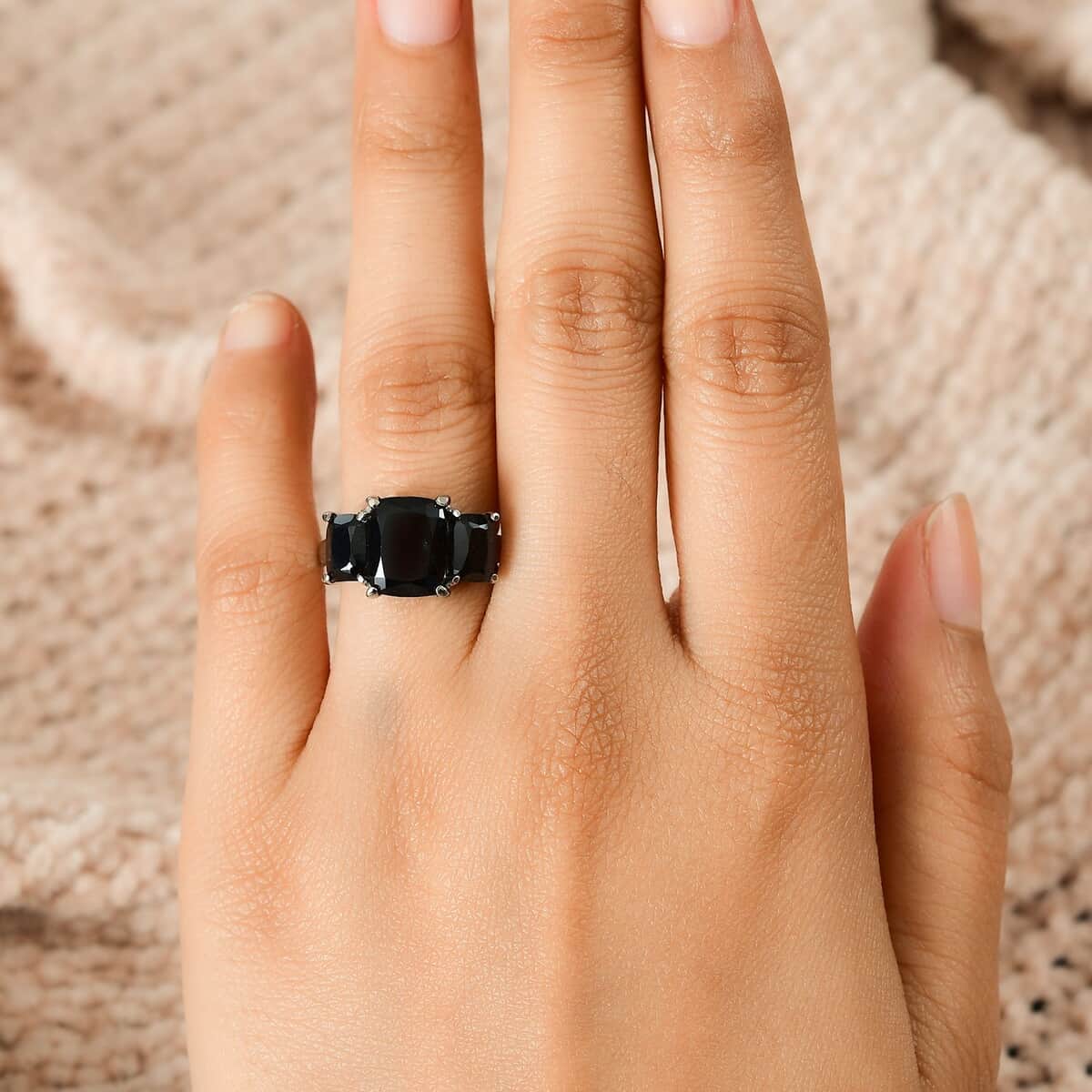 Thai Black Spinel 6.75 ctw 3 Stone Ring in Stainless Steel (Size 10.0) image number 2