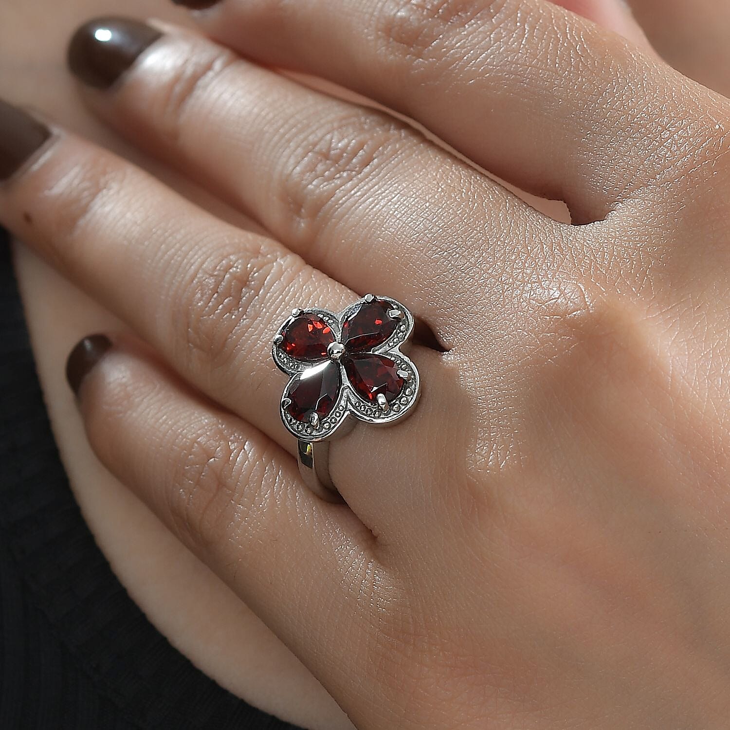 Mozambique Garnet / 10 - Product card gallery slide 3 (9432484348159)