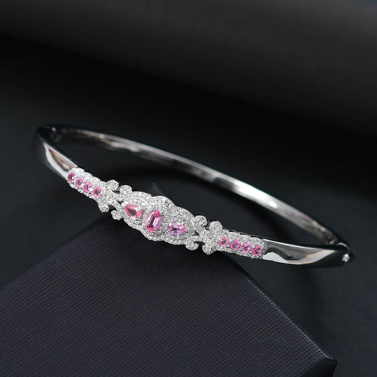 Mahenge Spinel and White Zircon 1.90 ctw Art Deco Bangle Bracelet in Rhodium Over Sterling Silver (7.25 In) (Del. in 10-12 Days) image number 1