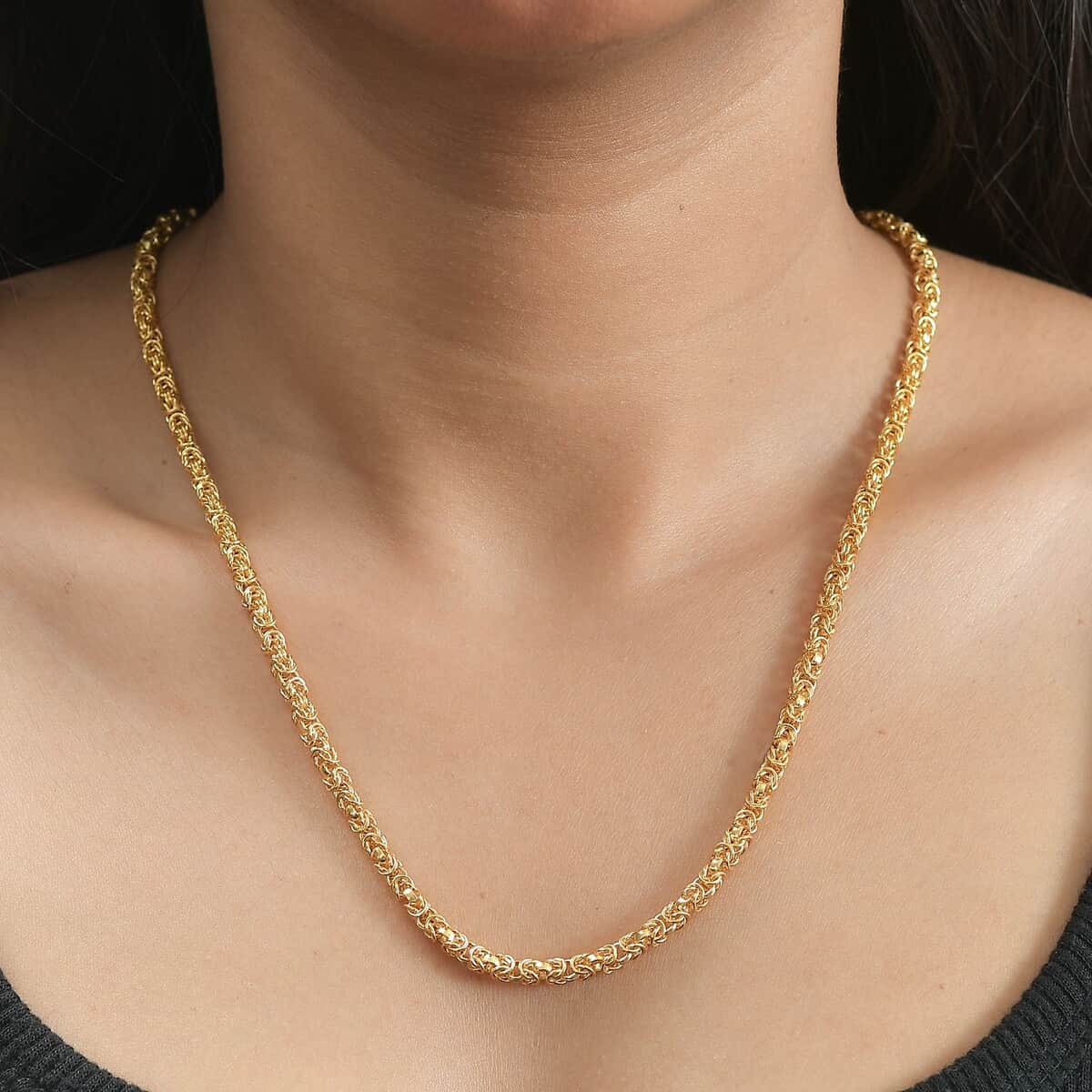 Byzantine Necklace in 14K Yellow Gold Over Sterling Silver 20 Inches 31 Grams image number 2