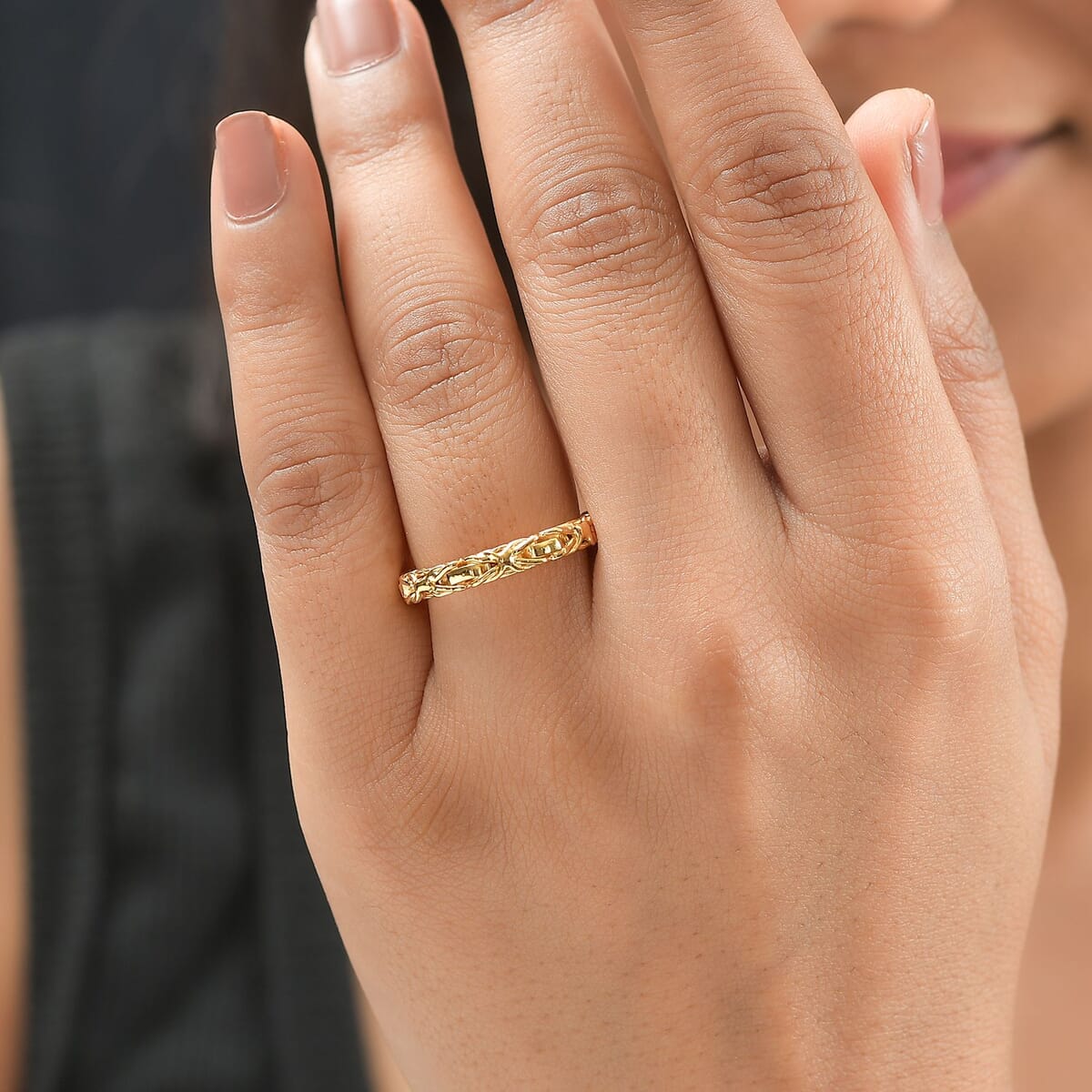 Byzantine Ring in 14K Yellow Gold Over Sterling Silver (Size 7.0) 4.20 Grams image number 2