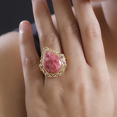 Karis Norwegian Thulite and Orissa Rhodolite Garnet 17.40 ctw Ring in 18K Yellow Gold Plated (Size 10.0)