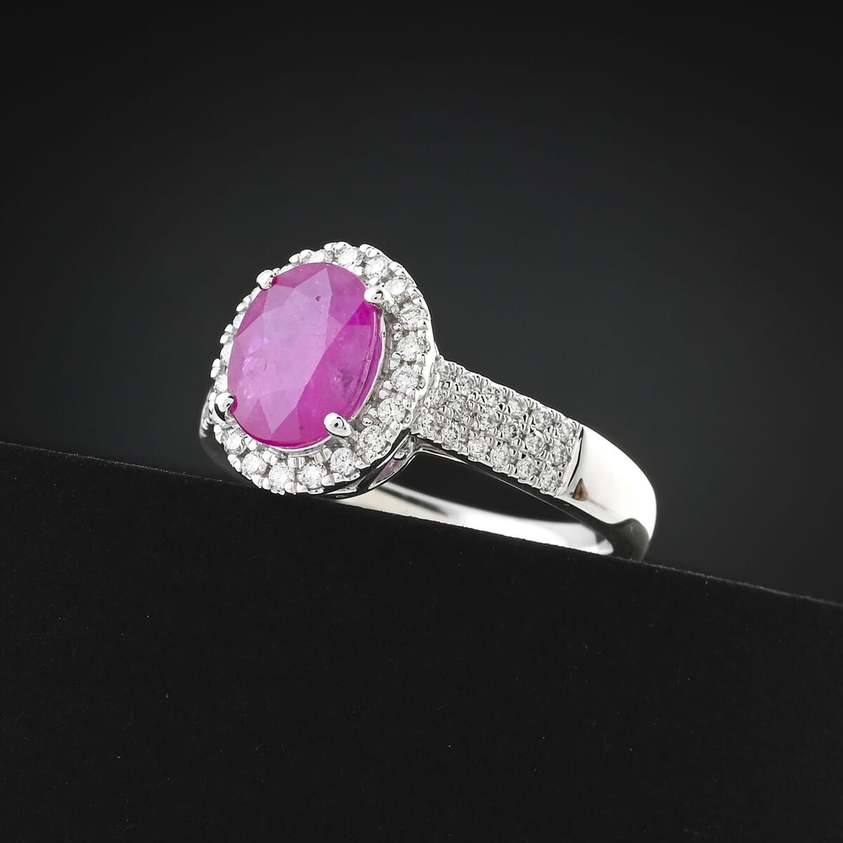 Certified & Appraised Rhapsody AAAA GORONGOSA Mozambique Ruby and E-F VS Diamond 2.15 ctw Ring in 950 Platinum (Size 8.0) 7.26 Grams image number 1
