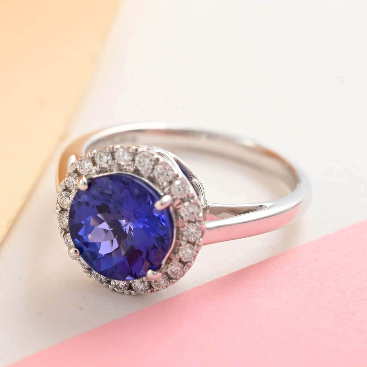 Certified & Appraised Rhapsody AAAA Tanzanite and E-F VS Diamond 3.00 ctw Ring in 950 Platinum (Size 11.0) 6.30 Grams image number 1