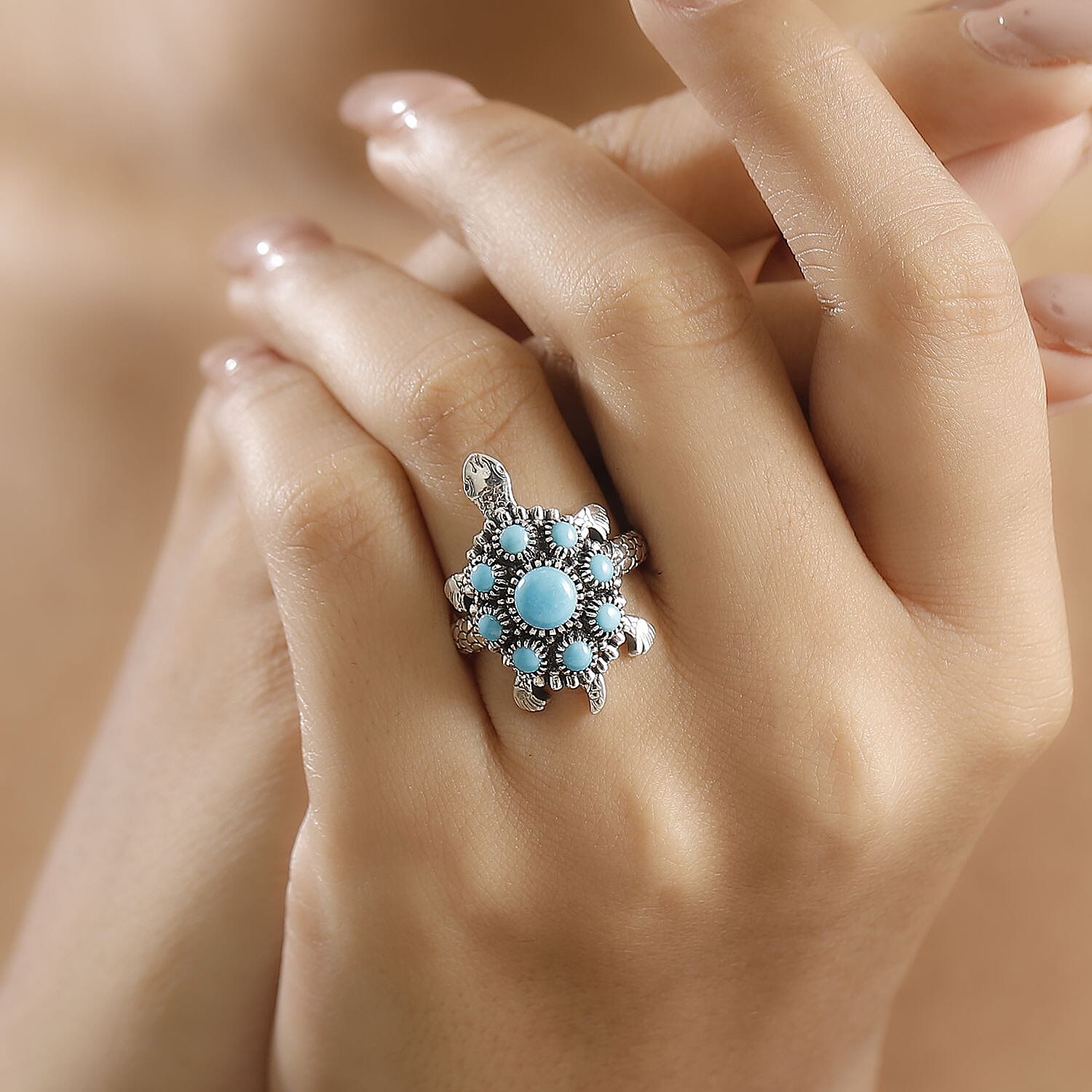 Artisan Crafted Sleeping Beauty Turquoise 1.85 ctw Turtle Ring in Black Oxidized Sterling Silver (Size 10.0)