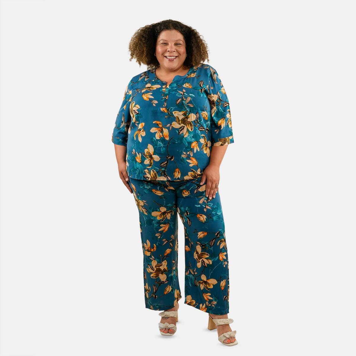 TAMSY Blue Floral 2 Piece Lace Top and Pant Set - M/L image number 0