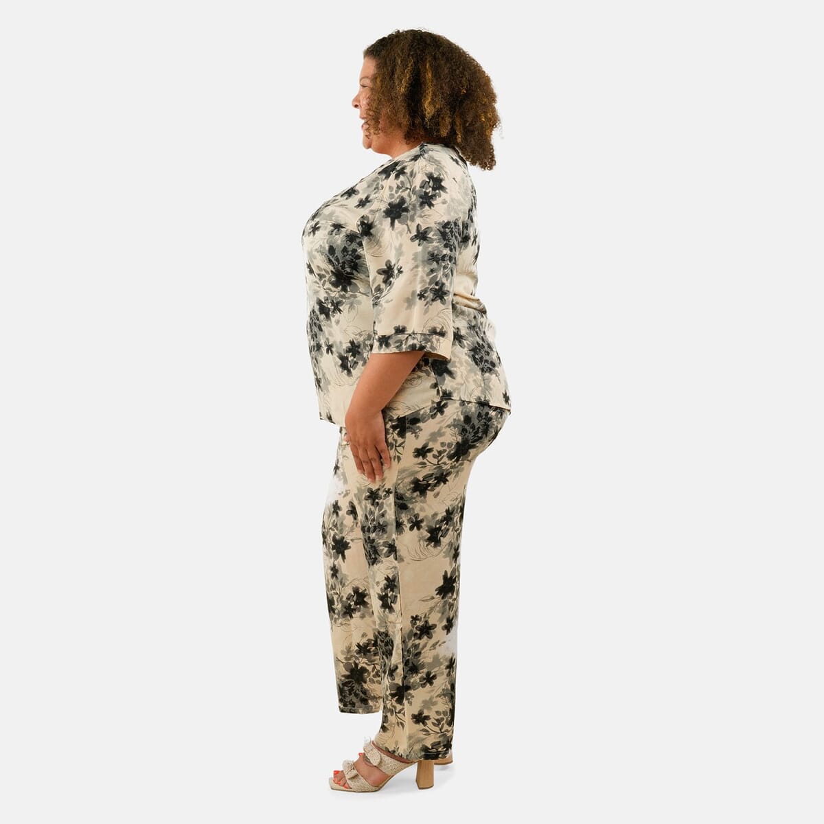 TAMSY Beige Floral 2 Piece Lace Top and Pant Set - M/L image number 2