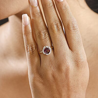 Certified & Appraised Luxoro AAA Radiant Ember Garnet and I2 Diamond 2.00 ctw Ring in 10K Yellow Gold (Size 10.0)